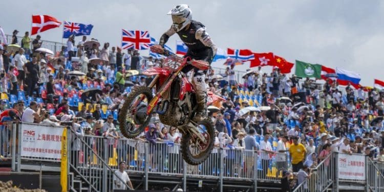 Tim Gajser perdeu a liderança do MXGP na China: ‘Ter um dia como este numa altura tão crucial é difícil de aceitar’