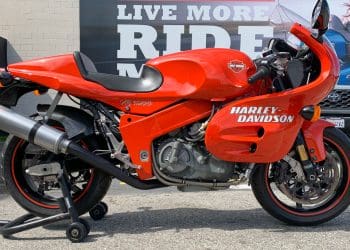 Harley-Davidson VR1000 – desempenho impressionante e estilo marcante