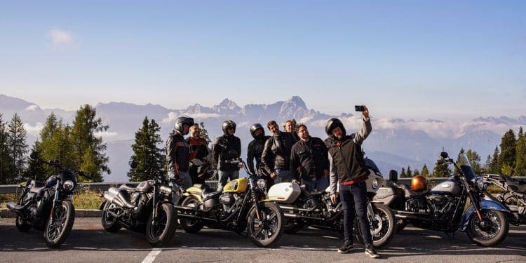 Harley-Davidson celebra icónico Willie G. Davidson na European Bike Week