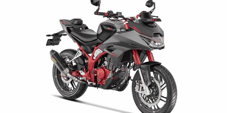 Hero Centennial, um tributo de edição (muito) limitada