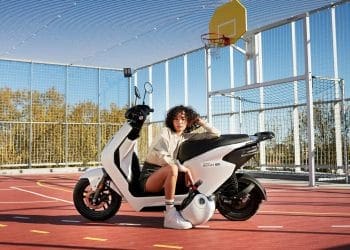 Teste com scooter elétrica gratuito durante 60 dias? A Honda vai fazê-lo… em Tóquio, para 500 felizardos