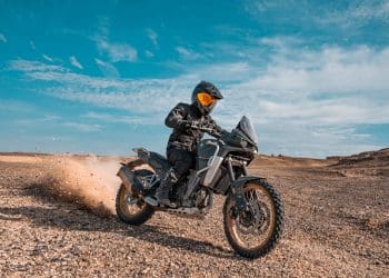 KOVE 800X PRO já à venda em Portugal