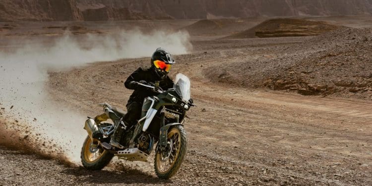 KOVE 800X Pro: Conheça as características que a marca garante que o irão convencer