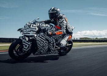 KTM vai ter mais uma bomba em produção no próximo ano: 990RC R