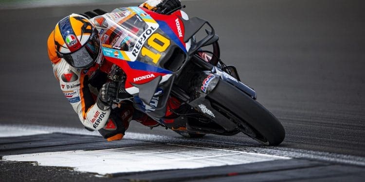 ‘Tudo está a correr cada vez melhor e estou a conseguir melhorar e progredir durante o fim de semana’ – Luca Marini