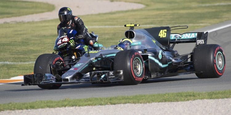 Liberty Media vende ações da F1 para financiar negócio do MotoGP