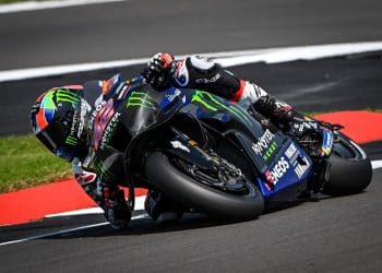 ‘Para melhorar precisas de te manter alguns anos na mesma equipa’ – Álex Rins