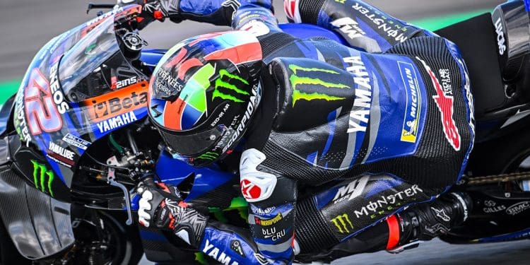 Álex Rins de volta à ação em Silverstone: ‘Chego ao Reino Unido pronto para pilotar a M1’