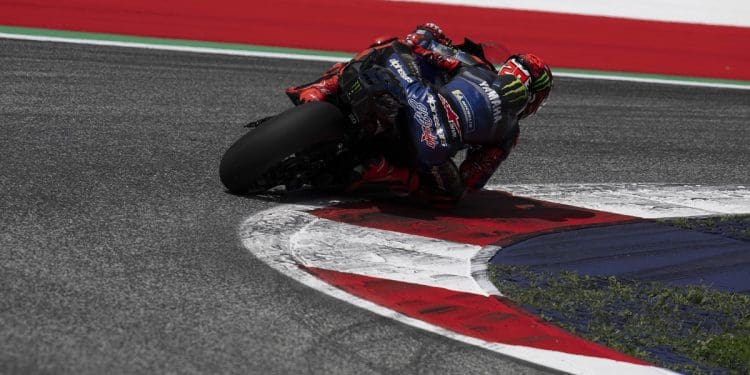 Yamaha perseguida pelos céus: chuva voltou a condicionar primeiro dia de testes em Misano