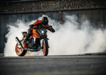 KTM com forte ofensiva de novos modelos e produtos no próximo mês
