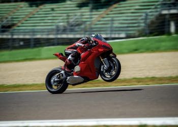 Vídeo: A estreia de Francesco Bagnaia na nova Panigale V4