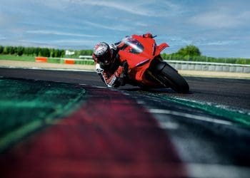 A nova rainha das superbike italianas: Eis a Ducati Panigale V4 2025