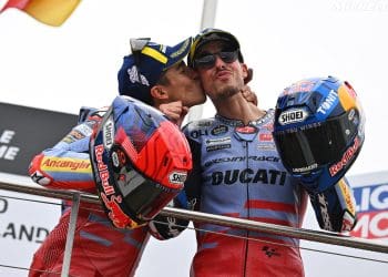 Vídeo: As imagens não vistas (c/diálogo) dos irmãos Márquez em Sachsenring: ‘Quando vi o Martín a cair pensei: Obrigado Senhor’