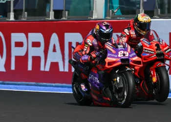 Pecco Bagnaia comenta ultrapassagem de Bastianini a Martín: ‘É normal e algo que o Jorge já fez muitas vezes no passado’