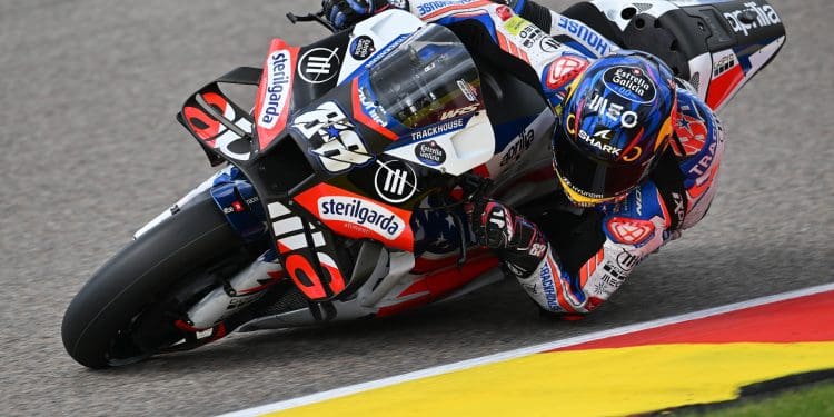 Miguel Oliveira não veio brincar para a Alemanha, e mostrou como se faz: português liderou FP2