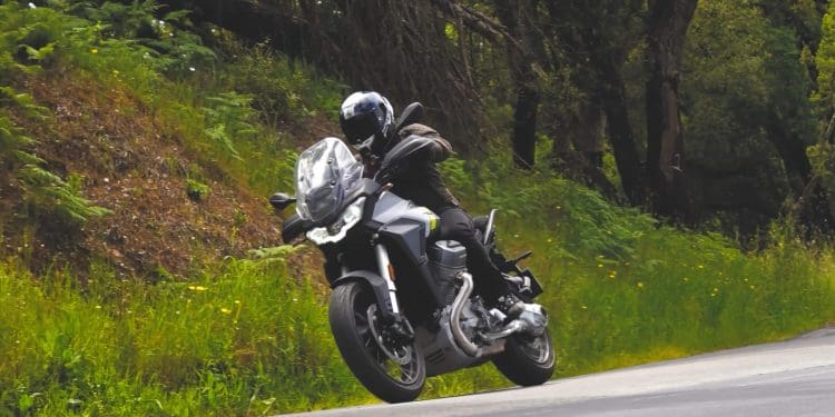 Teste, Moto Guzzi Stelvio: Aventuras em grande estilo