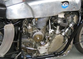 O maior motor monocilíndrico alguma vez produzido numa moto