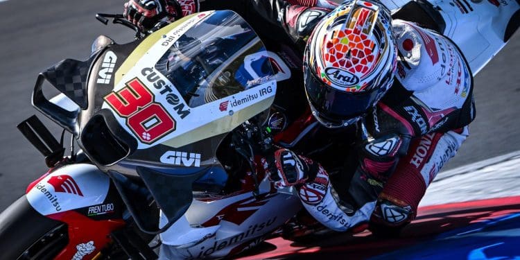 Takaaki Nakagami será peça fundamental no desenvolvimento da RC123V, explicou Koji Watanabe