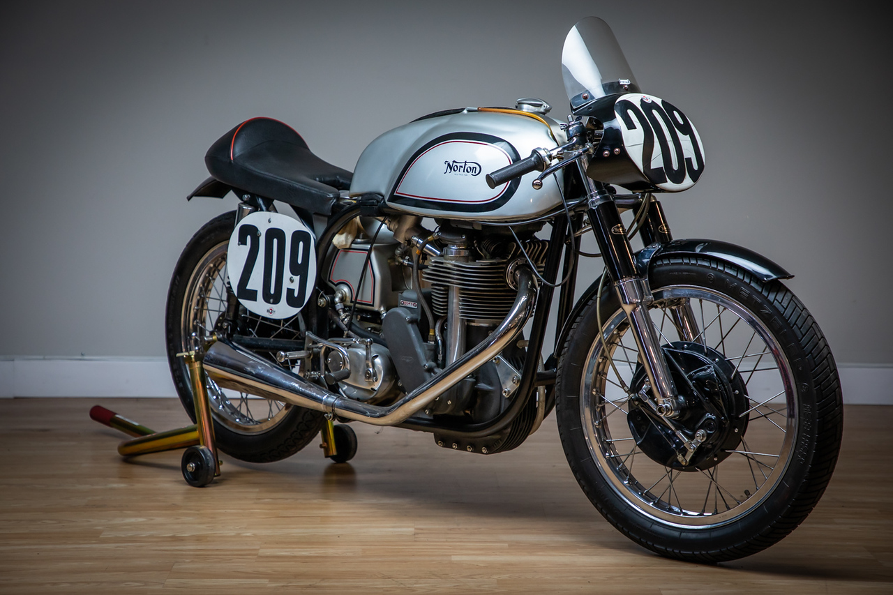 Norton Manx 30M – uma das motos mais icónicas e bem-sucedidas da história