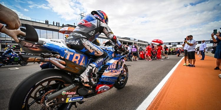 Miguel Oliveira continua em recuperação e sem data prevista para regresso às pistas