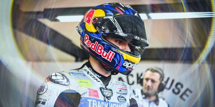 Miguel Oliveira fraturou pulso e pode ser operado