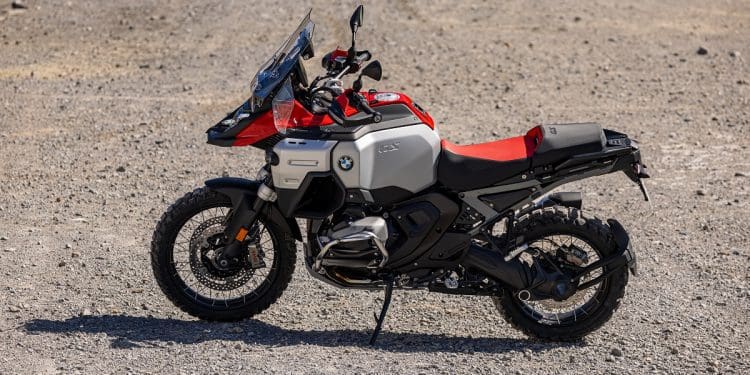Aventura em estado puro: a nova BMW R 1300 GS Adventure