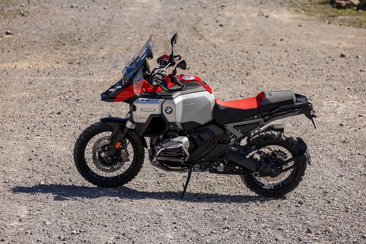 Aventura em estado puro: a nova BMW R 1300 GS Adventure