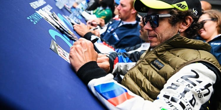 ‘Valentino Rossi ainda é o melhor do mundo’ – John McGuinness