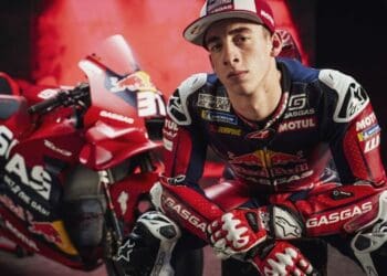 Pedro Acosta super entusiasmado no MotoGP mas… à «defesa»: ‘Há muita pressão; Não é altura de falar de resultados, não é realista’