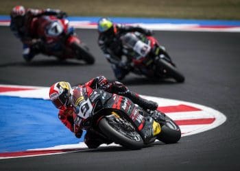 Danilo Petrucci teve batalha épica em Misano, com muito sofrimento: ‘Parecia uma faca no meu ombro, como se tivesse sido esfaqueado’