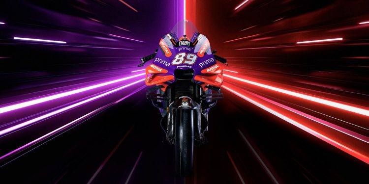 Com o roxo a dominar, eis a Ducati da Pramac para 2024