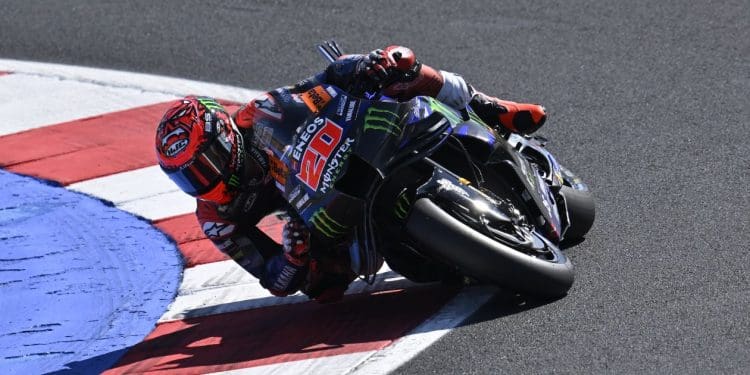 Novo sistema de comunicação no MotoGP ‘é ótima ideia’, crê Fabio Quartararo, mas no teste ‘ouvir bem’… foi complicado