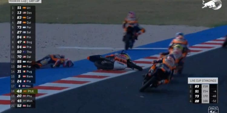 Vídeo: Estado de saúde de Máximo Quiles preocupa após assustador highside