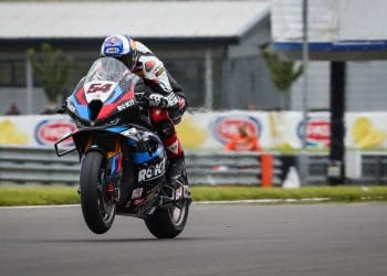 Toprak Razgatlioglu voltou a dominar em Donington Park e foi o mais veloz no FP2