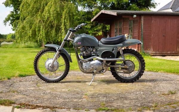 A lenda de Steve McQueen – a raríssima Métisse Desert Racer vai a leilão