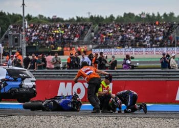 Álex Rins sofreu três fraturas e corre contra o tempo; Deverá ser operado e presença no GP da Alemanha é altamente improvável