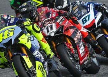 Portimão acolheu velha rivalidade: Marc Márquez e Valentino Rossi estiveram juntos novamente em pista