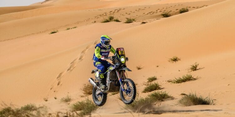 Rui Gonçalves volta a liderar a armada portuguesa na Etapa 7 do Dakar, onde ninguém escapou a (forte) penalização