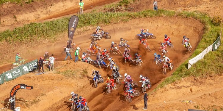 Motocross – prova de São Quintino adiada para maio