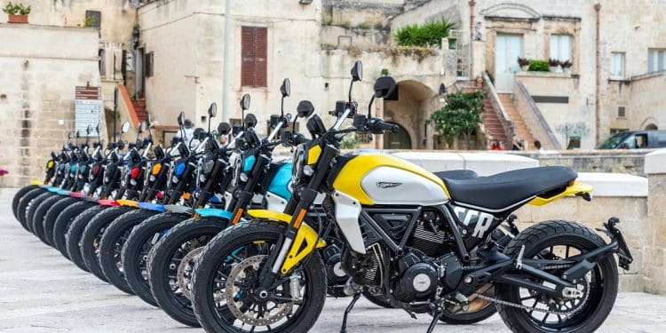 A Ducati Scrambler lança desafio – os Days of Joy “Elevation” chegam em 2024