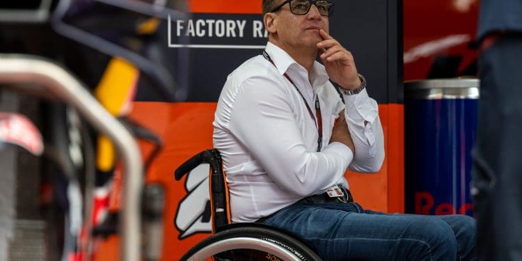 KTM sob pressão: Pit Beirer coloca pressão sobre os pilotos – “Miller e Fernandez têm de provar o seu valor para 2025”