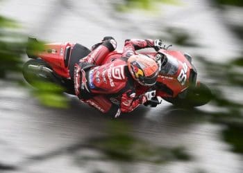 Jonas Folger mantém-se como piloto de testes da KTM no MotoGP