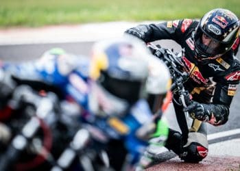 Toprak Razgatlioglu não falou com equipas satélite de MotoGP e só se muda com consentimento da BMW