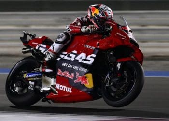 Pedro Acosta melhor do que Valentino Rossi na estreia