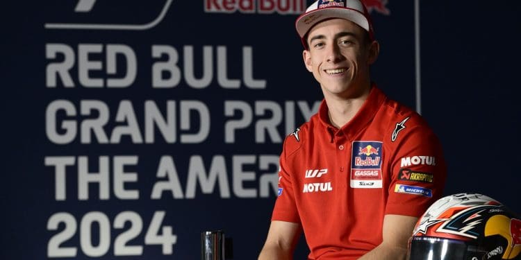 Pedro Acosta «pede» pilotos com ‘personalidade’ no MotoGP: ‘Precisamos de mais pessoas como Kevin Schwantz’