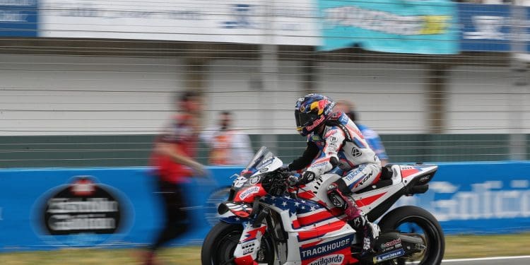 Miguel Oliveira contra regras de pressão dos pneus com pista húmida