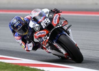 Lamentavelmente, Miguel Oliveira só dispensa 20 segundos à imprensa: ‘Não sei o que se está a passar’