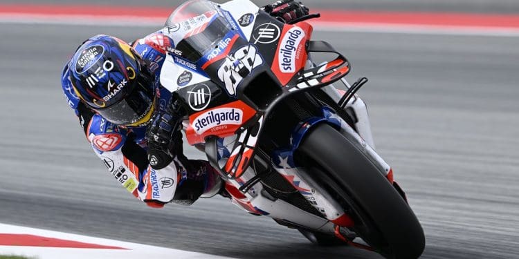 Lamentavelmente, Miguel Oliveira só dispensa 20 segundos à imprensa: ‘Não sei o que se está a passar’