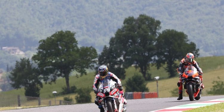 Miguel Oliveira revela motivo para perder vários lugares no início da corrida Sprint