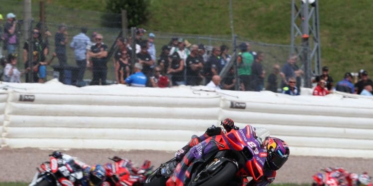 ‘Agora é difícil para o Jorge Martín, vais de férias e a única coisa que queres é redimir-te’ – Óscar Haro